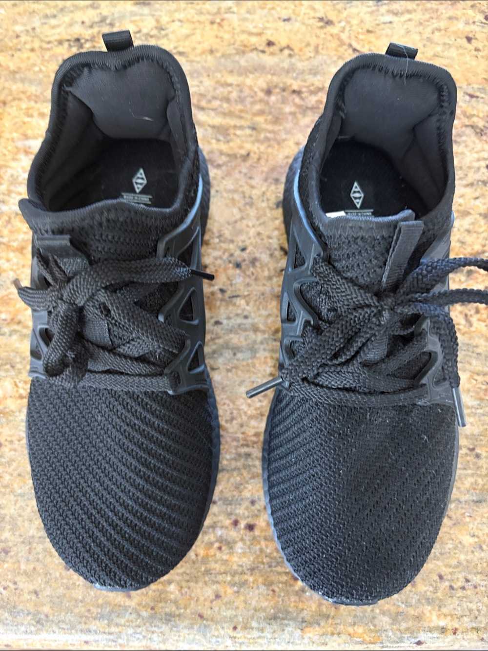 Women's Black Knit Slip-on/Lace-Up Athletic Sneakers